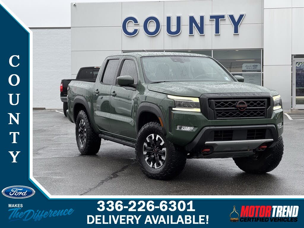 2022 Nissan Frontier PRO-4X Crew Cab 4WD