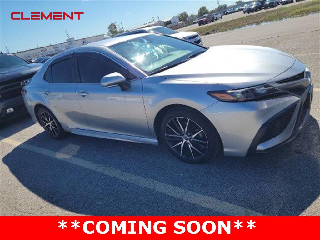 2022 Toyota Camry SE FWD