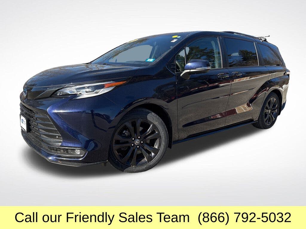 2022 Toyota Sienna Platinum 7-Passenger AWD