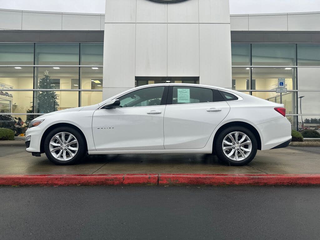 2023 Chevrolet Malibu LT with 1LT FWD
