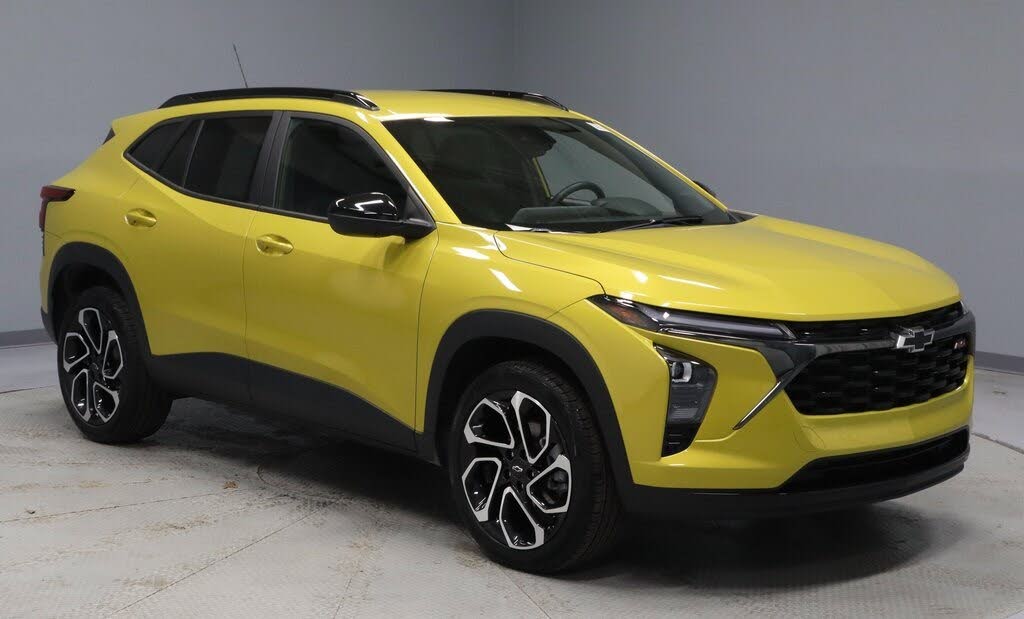 2024 Chevrolet Trax RS with 2RS FWD