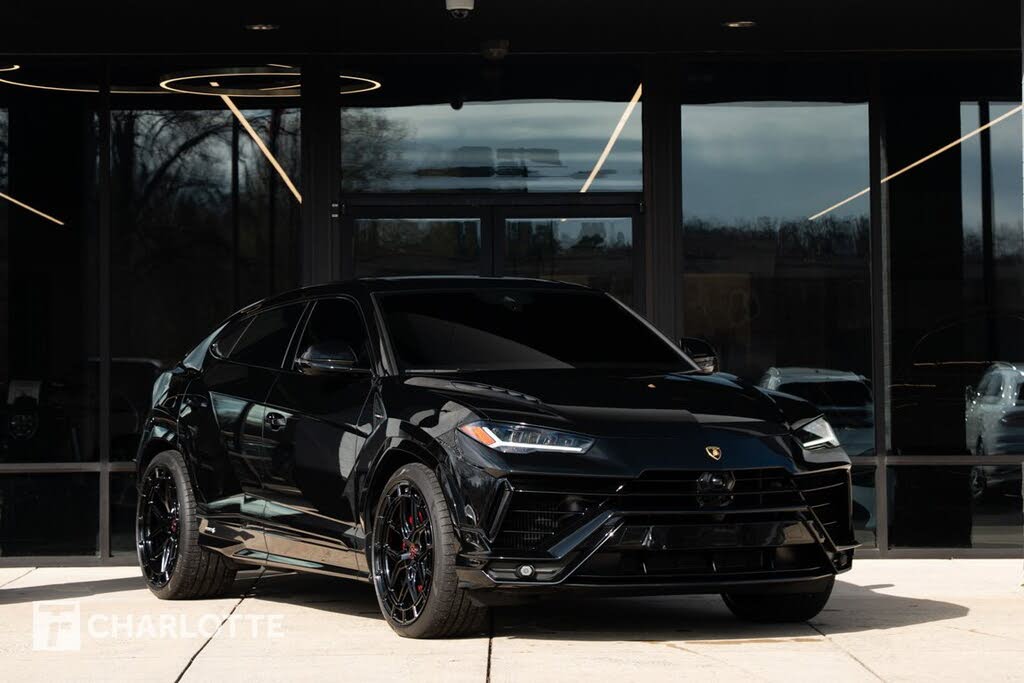 2024 Lamborghini Urus S AWD