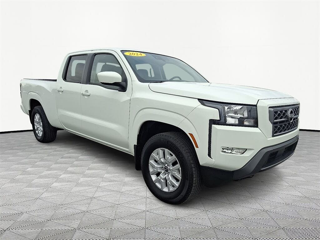 2024 Nissan Frontier SV Crew Cab LB 4WD