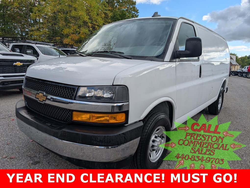 2025 Chevrolet Express Cargo 2500 RWD