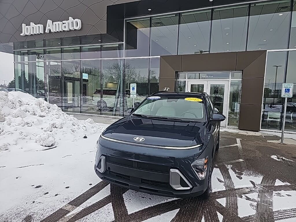 2025 Hyundai Kona SEL AWD