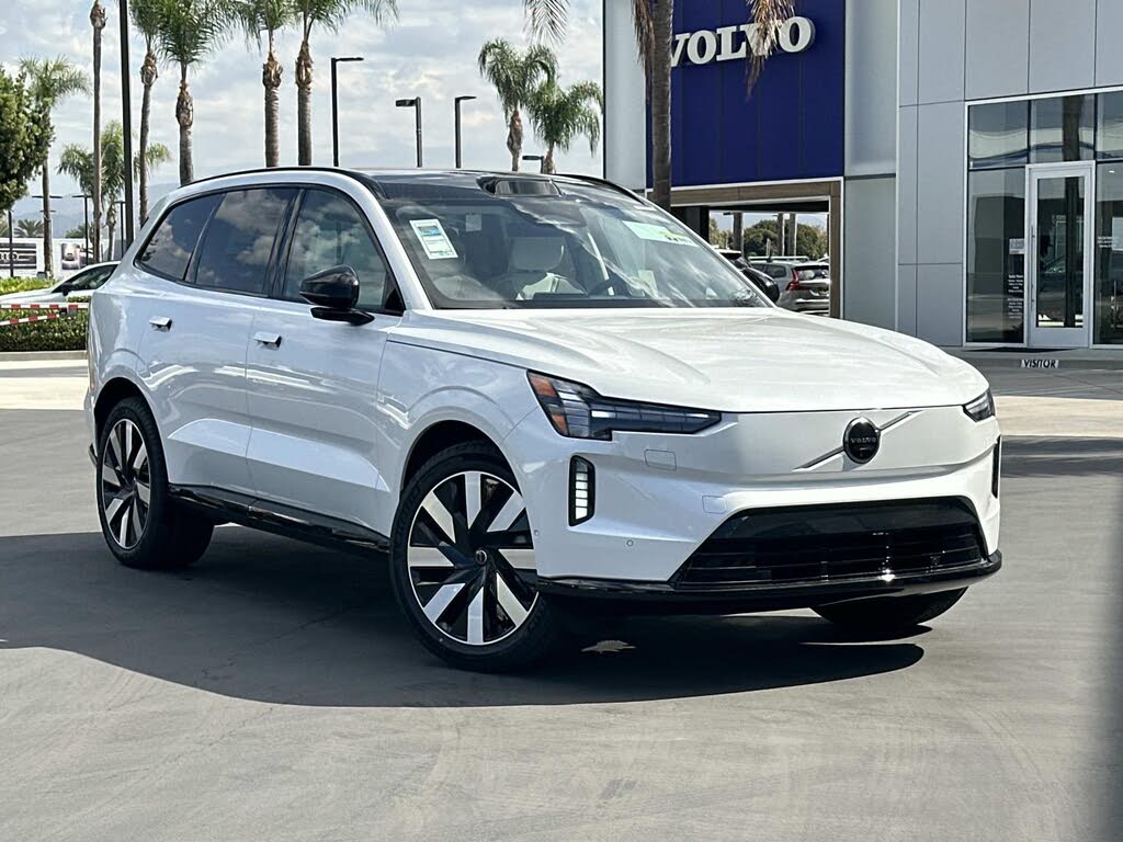 2025 Volvo EX90 Twin Ultra 6-Passenger eAWD