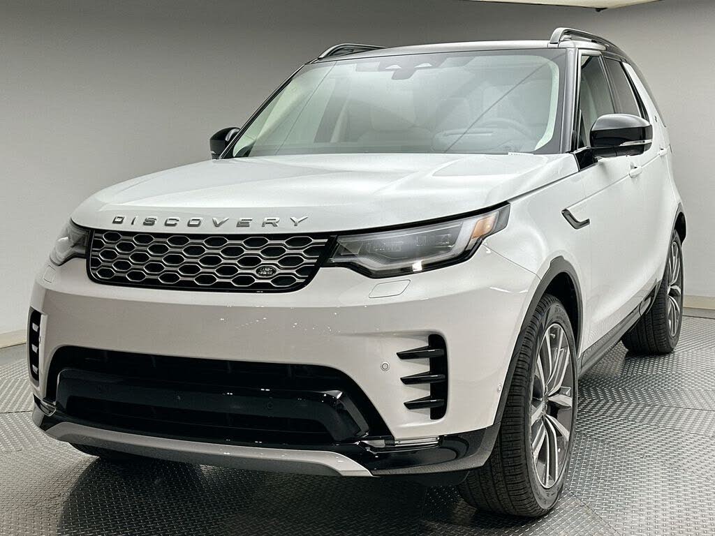 2026 Land Rover Discovery P360 Tempest Edition AWD