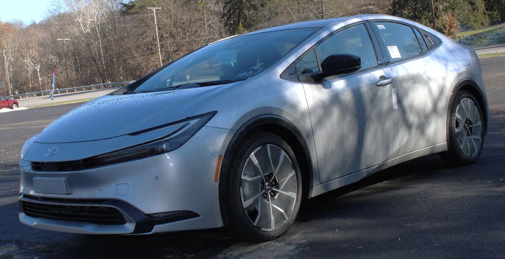 2026 Toyota Prius Plug-In Hybrid XSE Premium FWD