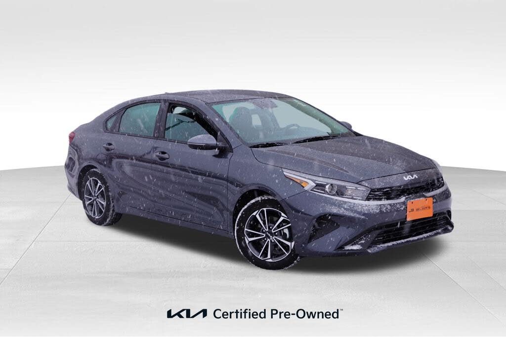 2022 Kia Forte LXS FWD