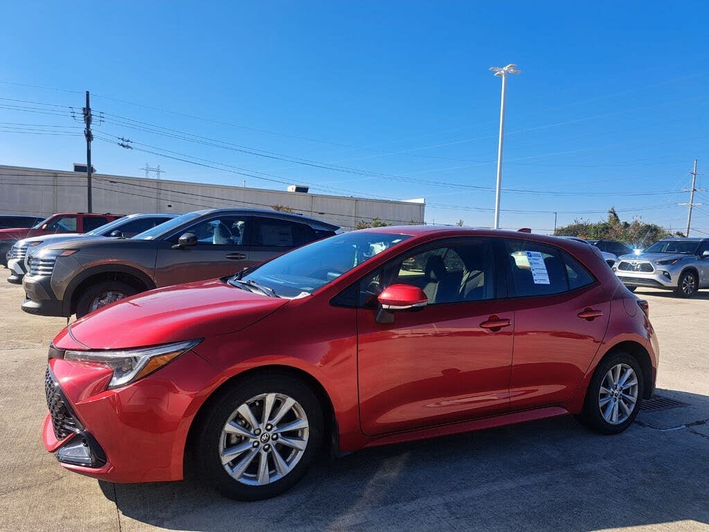 2024 Toyota Corolla Hatchback SE FWD