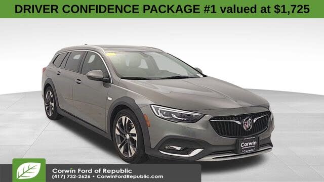 2018 Buick Regal TourX Essence AWD