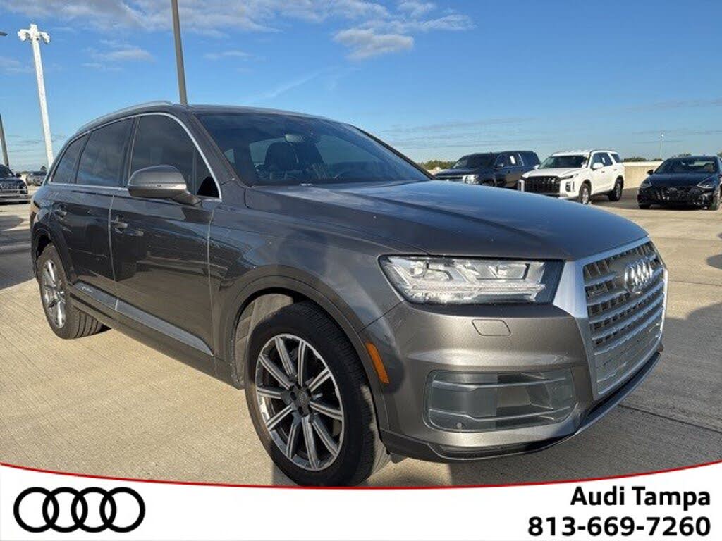 2019 Audi Q7 45 TFSI quattro Premium Plus