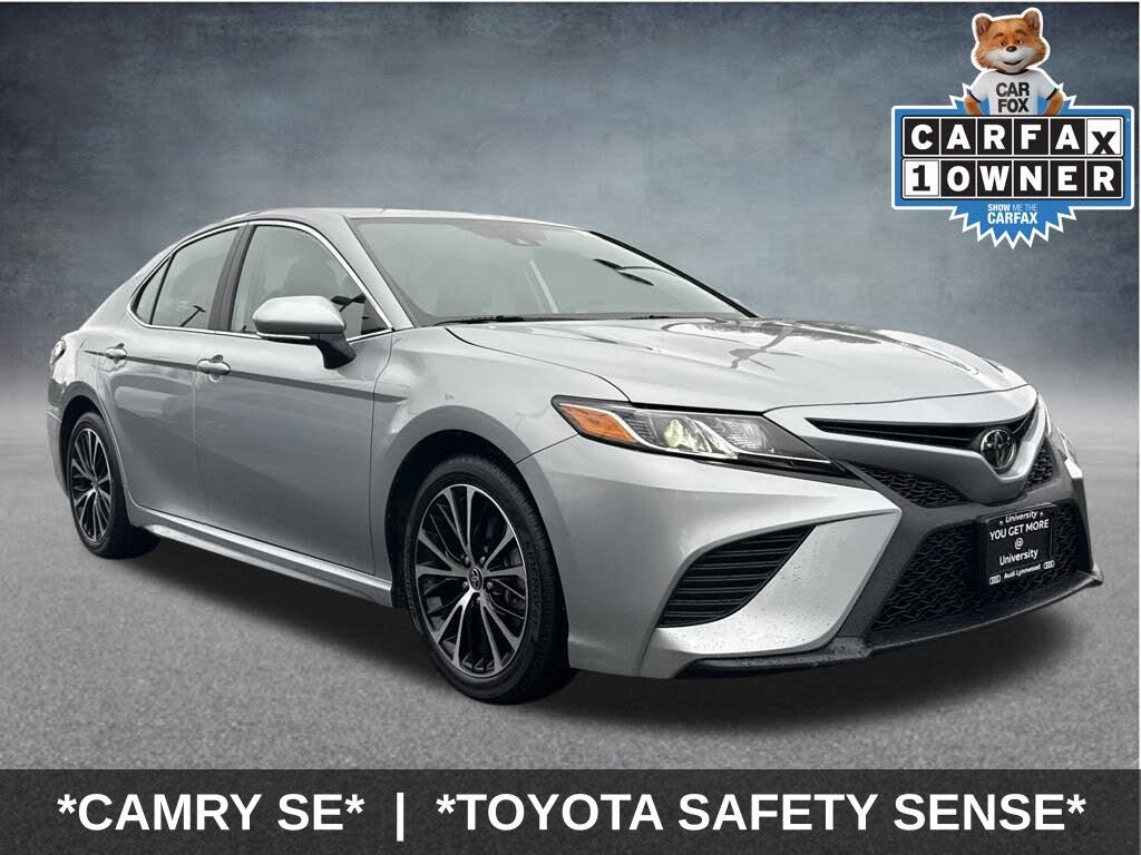 2020 Toyota Camry SE FWD