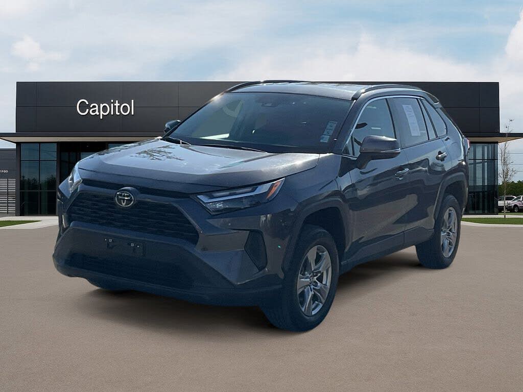 2023 Toyota RAV4 XLE AWD