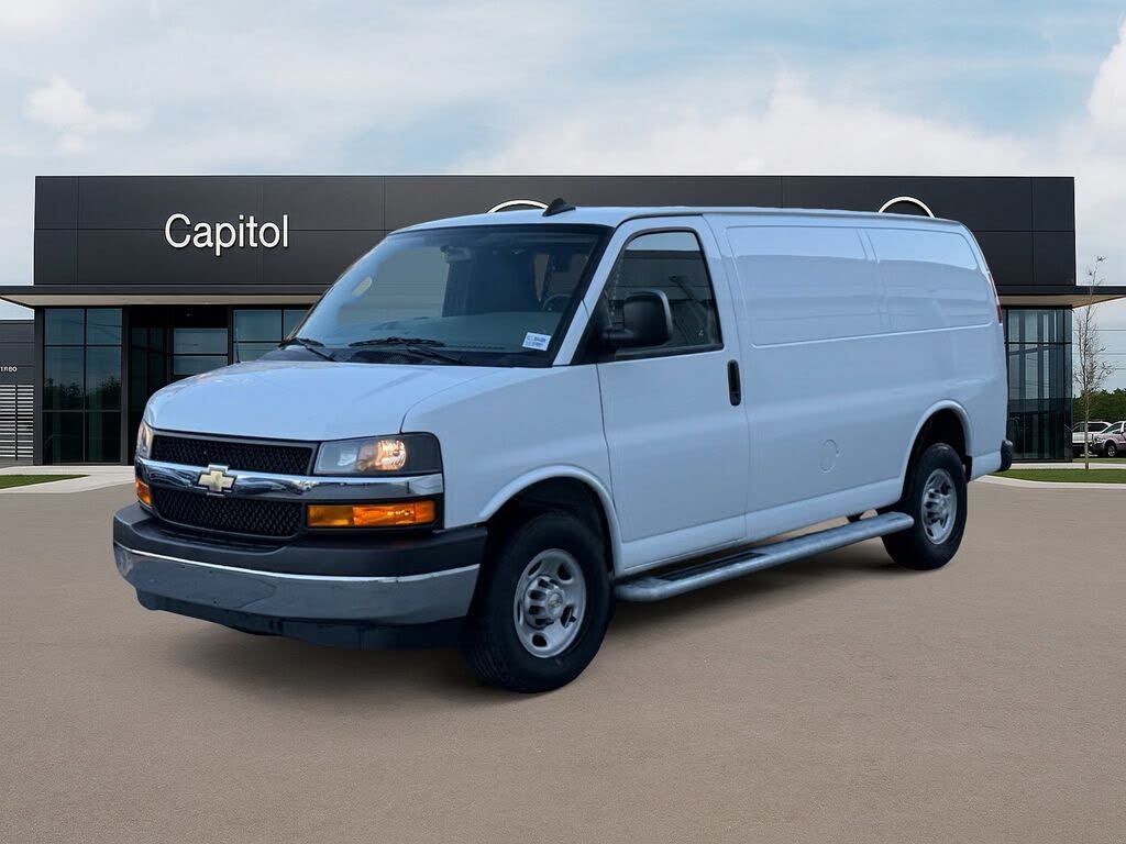 2024 Chevrolet Express Cargo 2500 RWD