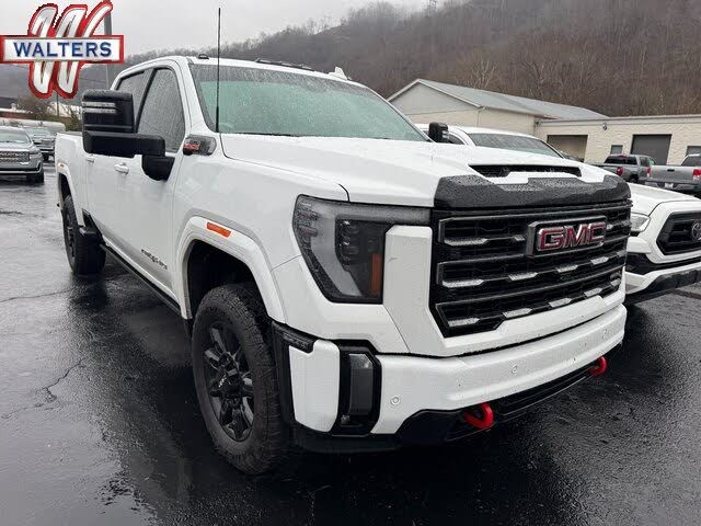 2024 GMC Sierra 2500HD AT4 Crew Cab 4WD