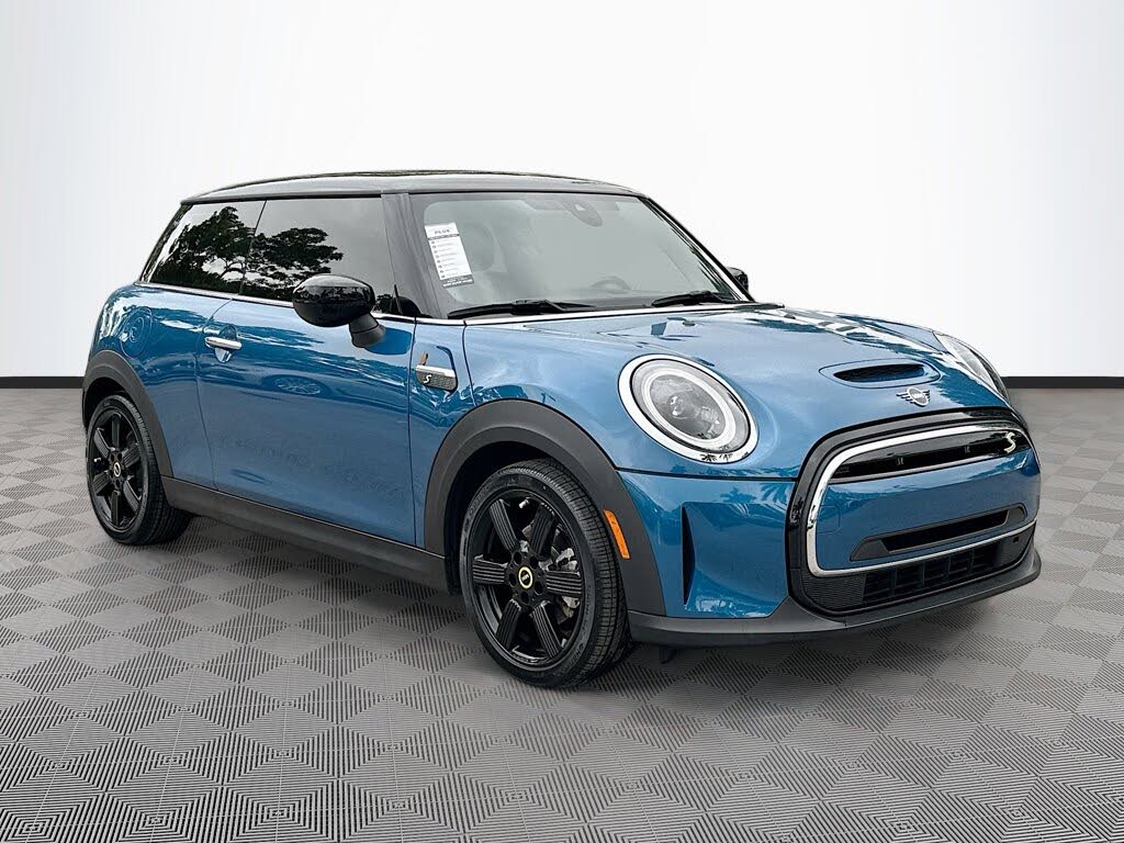 2024 MINI Cooper SE 2-Door Hatchback FWD