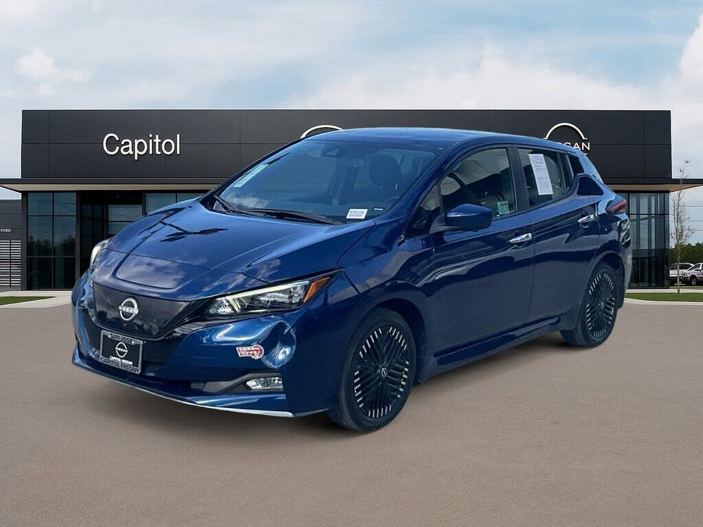 2024 Nissan LEAF SV Plus FWD