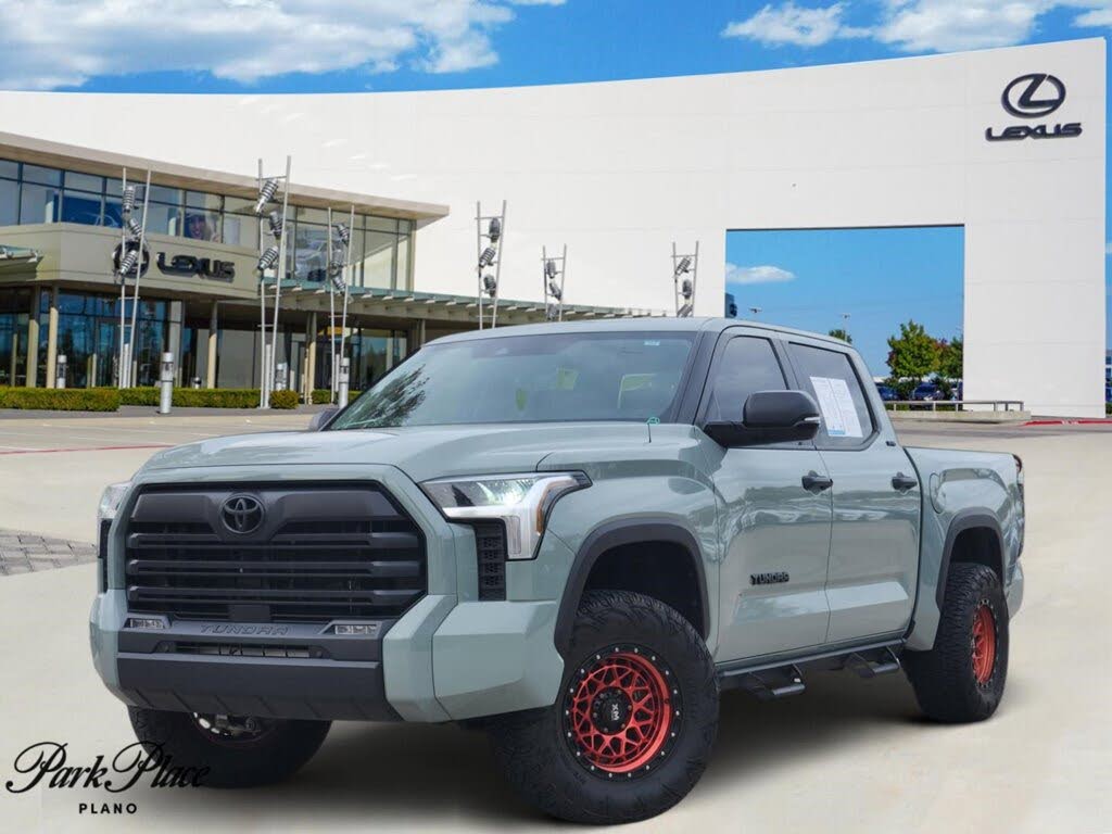 2024 Toyota Tundra SR5 CrewMax Cab 4WD