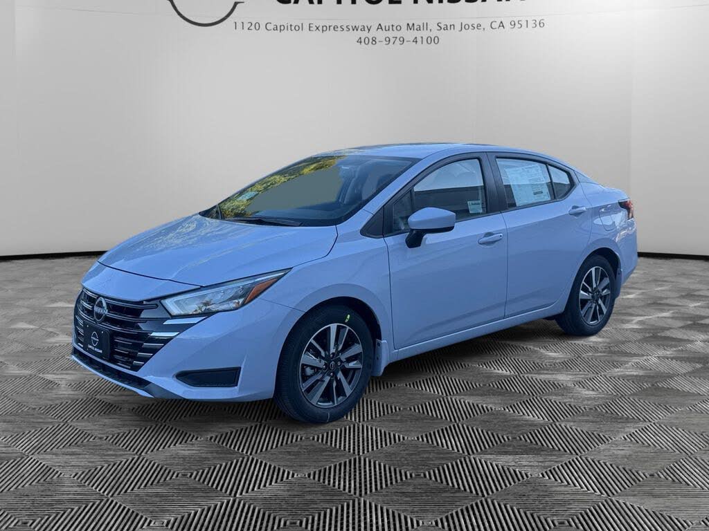 2025 Nissan Versa SV FWD