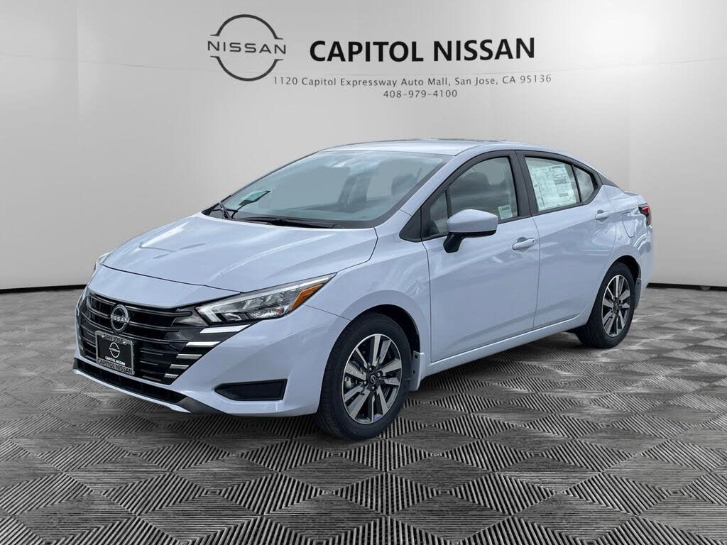 2025 Nissan Versa SV FWD