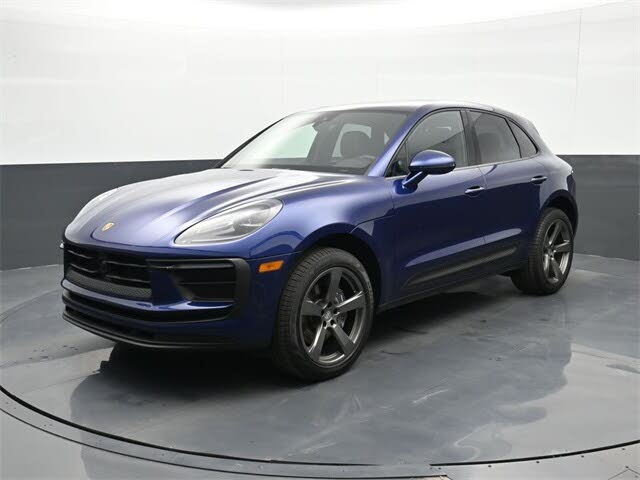2025 Porsche Macan AWD