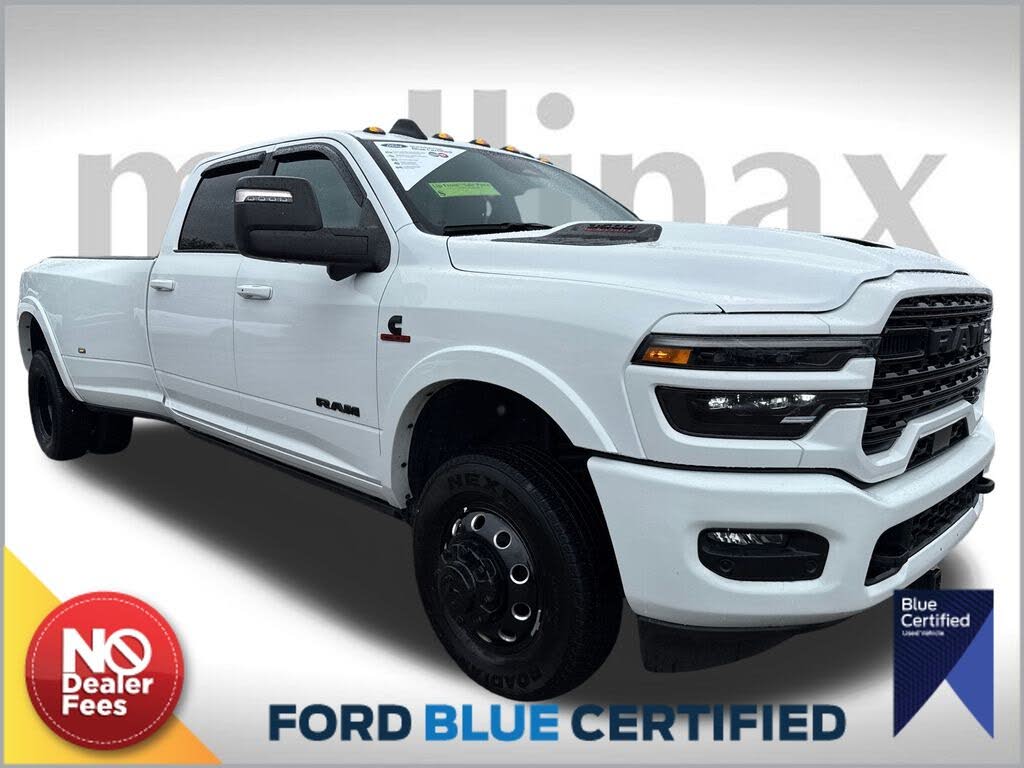 2025 RAM 3500 Limited Crew Cab LB DRW 4WD