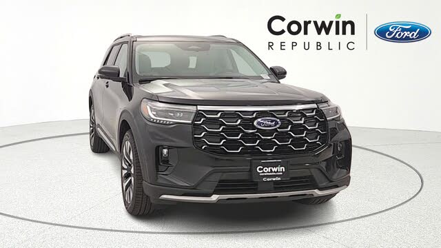 2026 Ford Explorer Platinum AWD