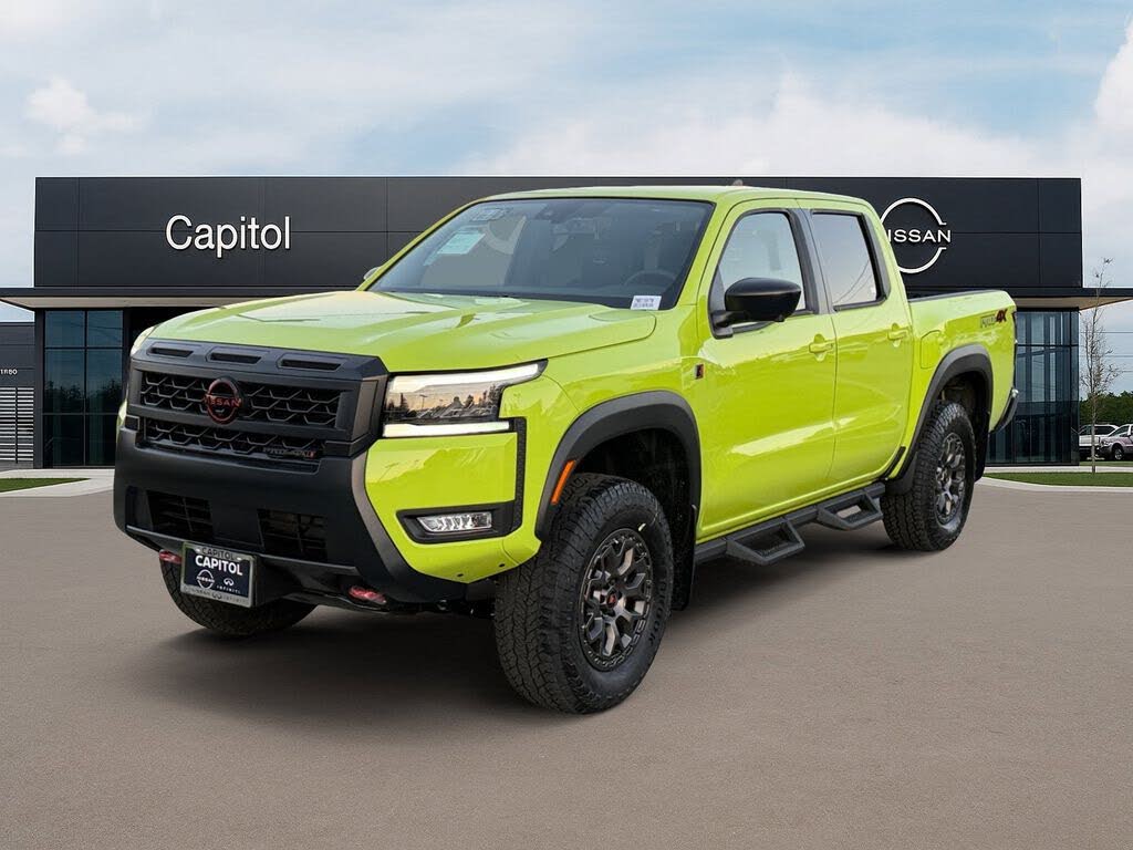 2026 Nissan Frontier PRO-4X Crew Cab 4WD