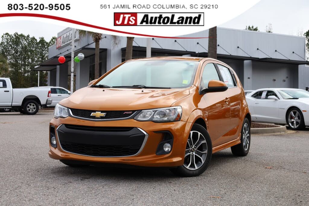 2017 Chevrolet Sonic LT Hatchback FWD