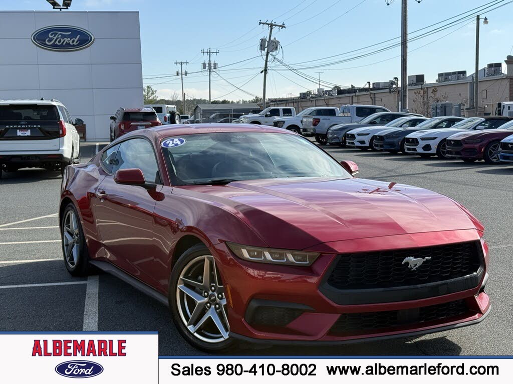 2024 Ford Mustang EcoBoost Fastback RWD