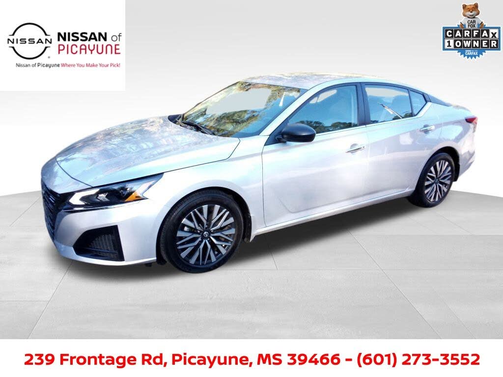 2024 Nissan Altima 2.5 SV FWD