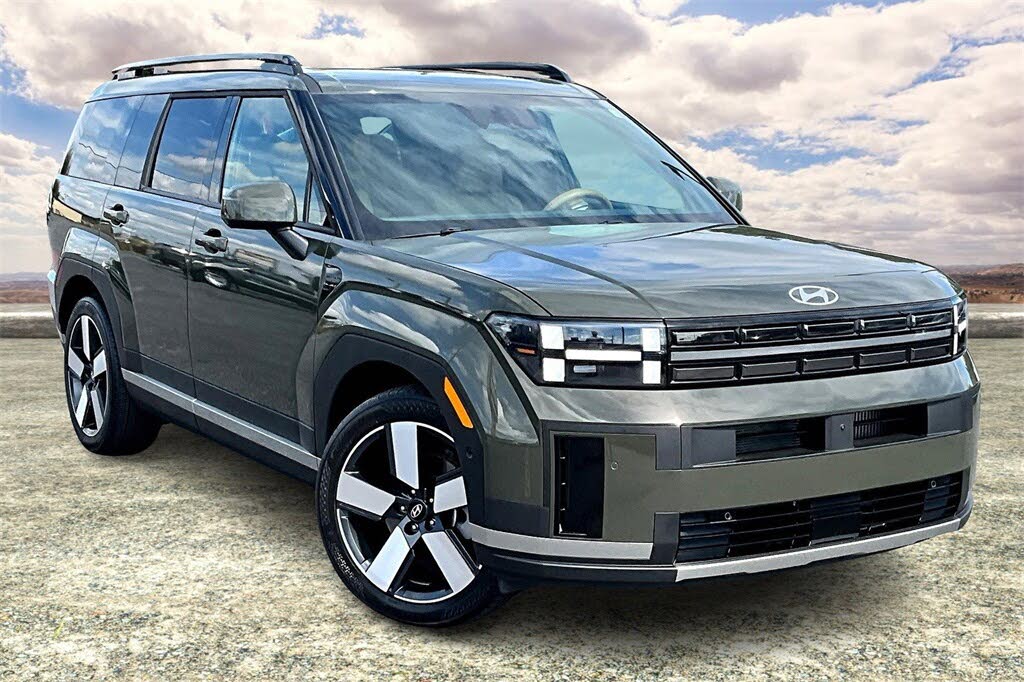 2025 Hyundai Santa Fe Limited FWD