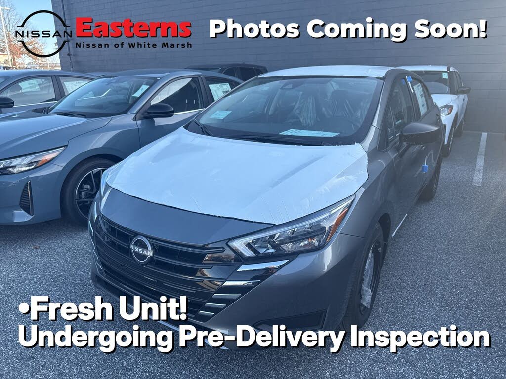 2025 Nissan Versa S FWD