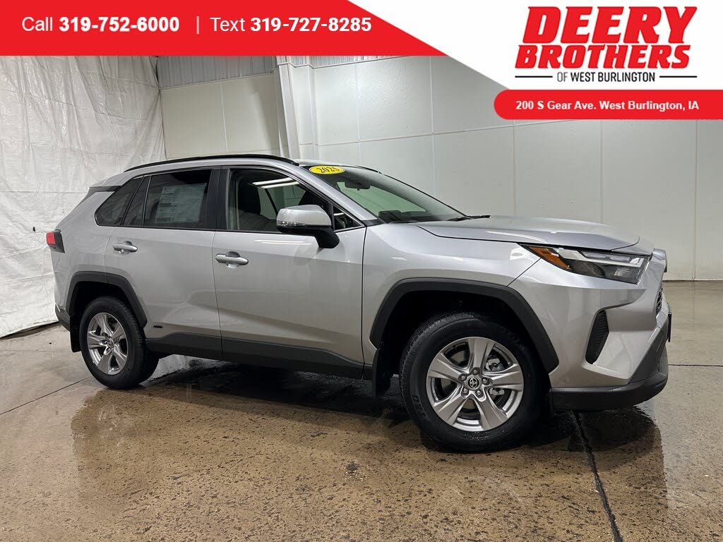 2025 Toyota RAV4 Hybrid XLE AWD