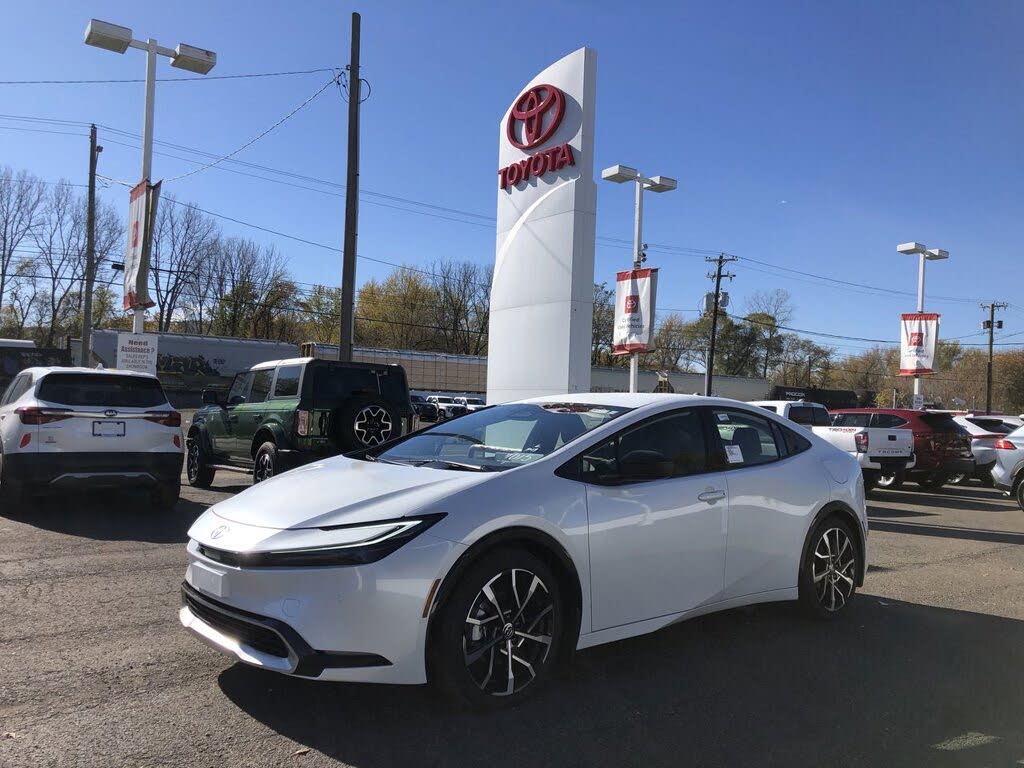 2026 Toyota Prius Plug-In Hybrid XSE FWD