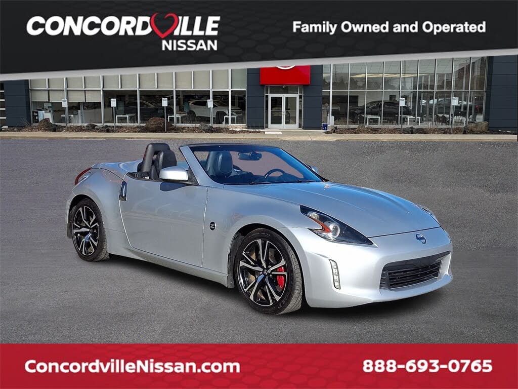 2018 Nissan 370Z Roadster Touring Sport