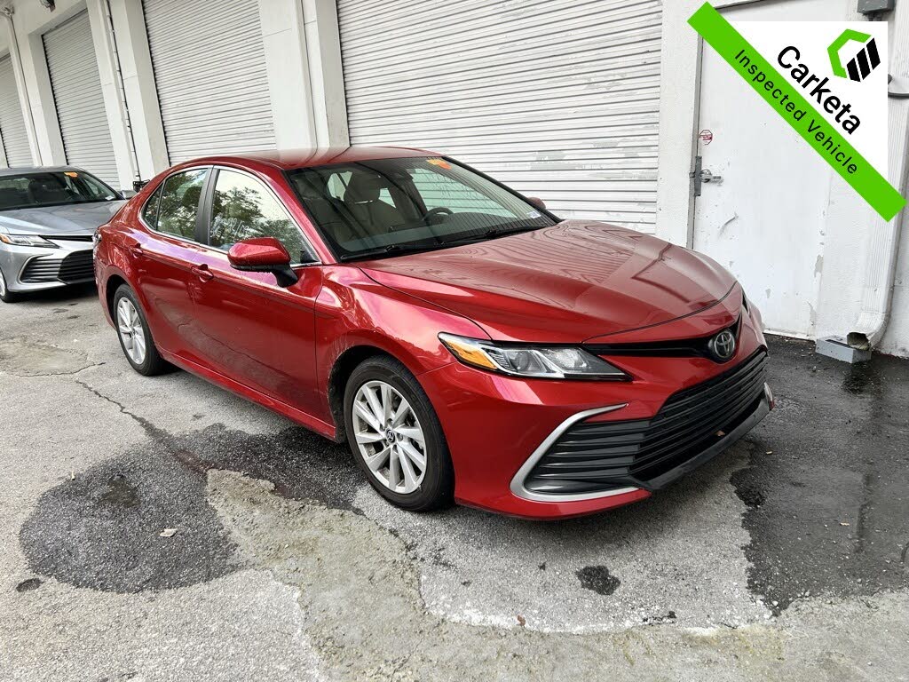 2024 Toyota Camry LE FWD