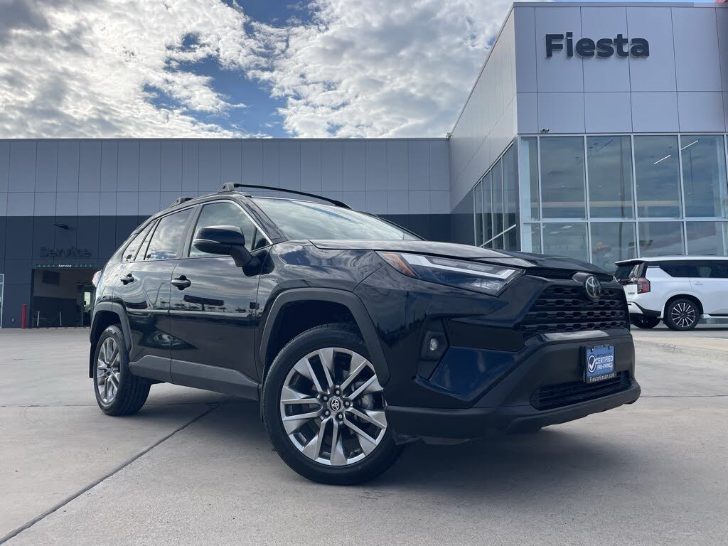 2024 Toyota RAV4 XLE Premium FWD