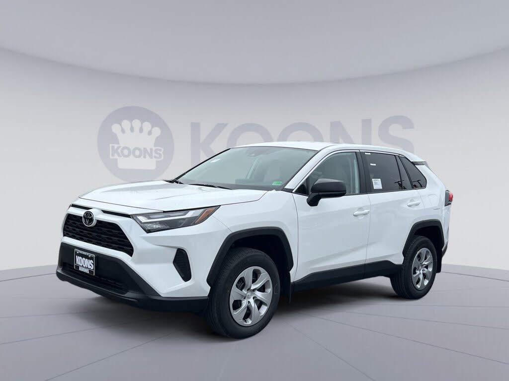 2025 Toyota RAV4 LE AWD