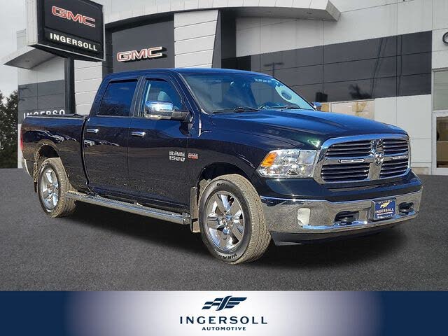 2017 RAM 1500 SLT Crew Cab 4WD