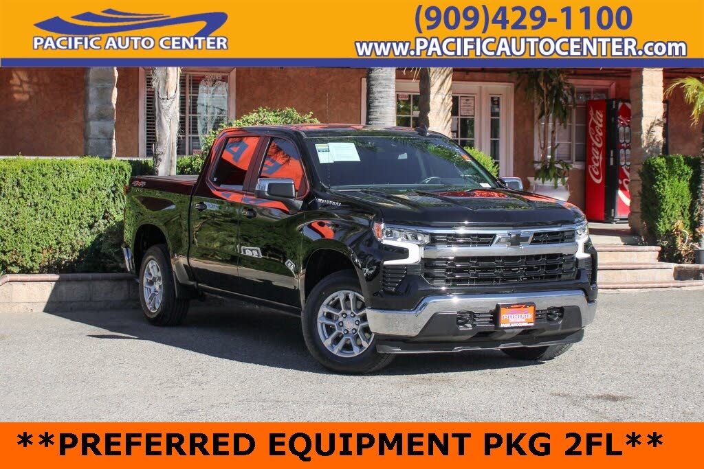 2023 Chevrolet Silverado 1500 LT Crew Cab 4WD