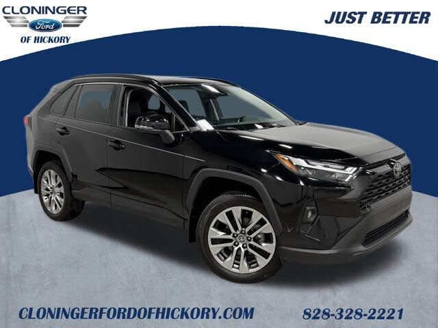 2024 Toyota RAV4 XLE Premium FWD