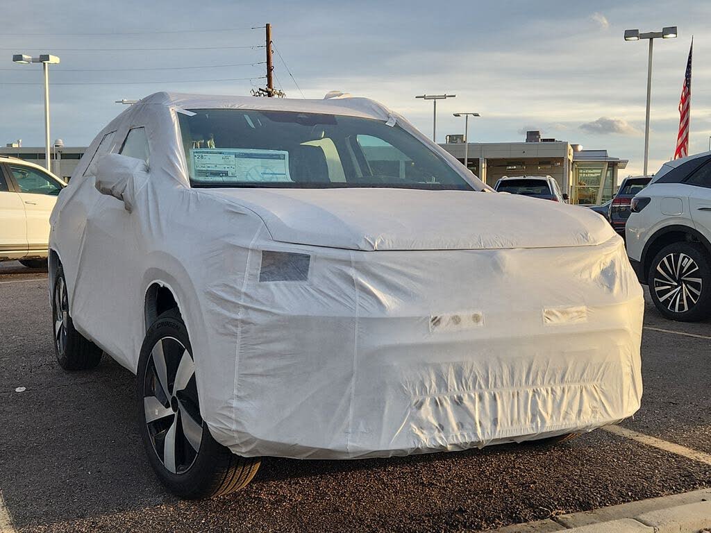 2026 Volkswagen Taos S 4Motion