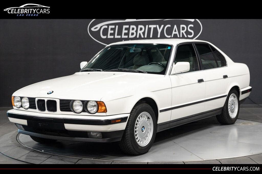 1992 BMW 5 Series 535i Sedan RWD