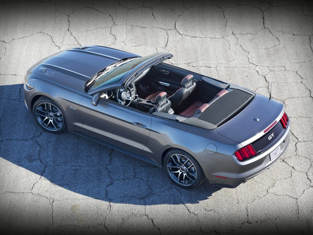 2015 Ford Mustang EcoBoost Premium Convertible RWD