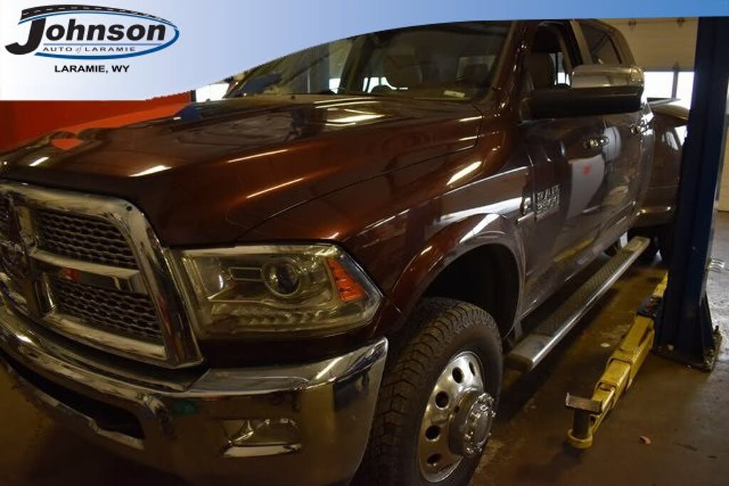 2015 RAM 3500 Laramie Mega Cab DRW 4WD
