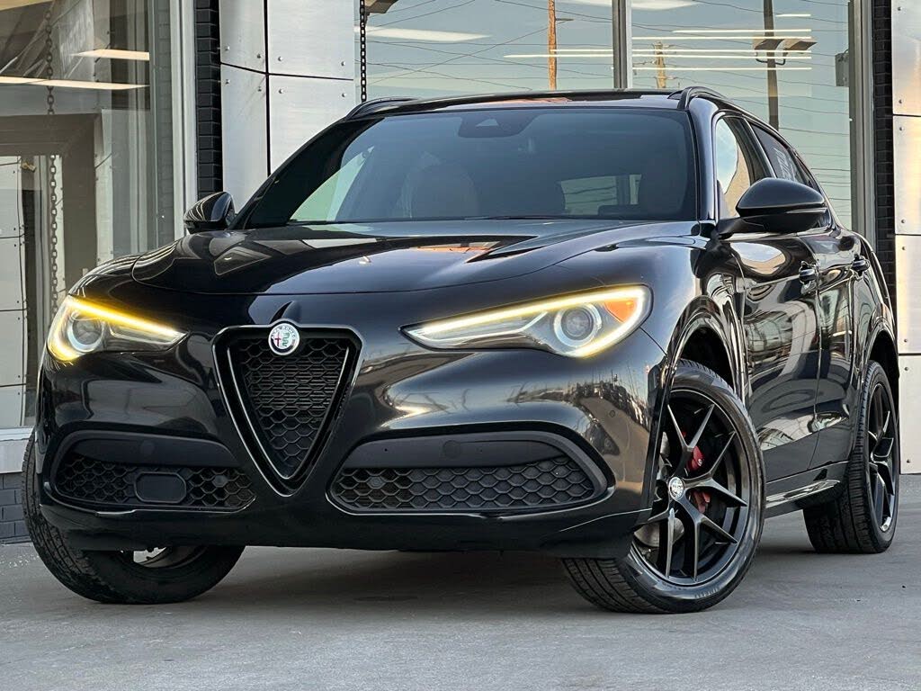 2020 Alfa Romeo Stelvio RWD