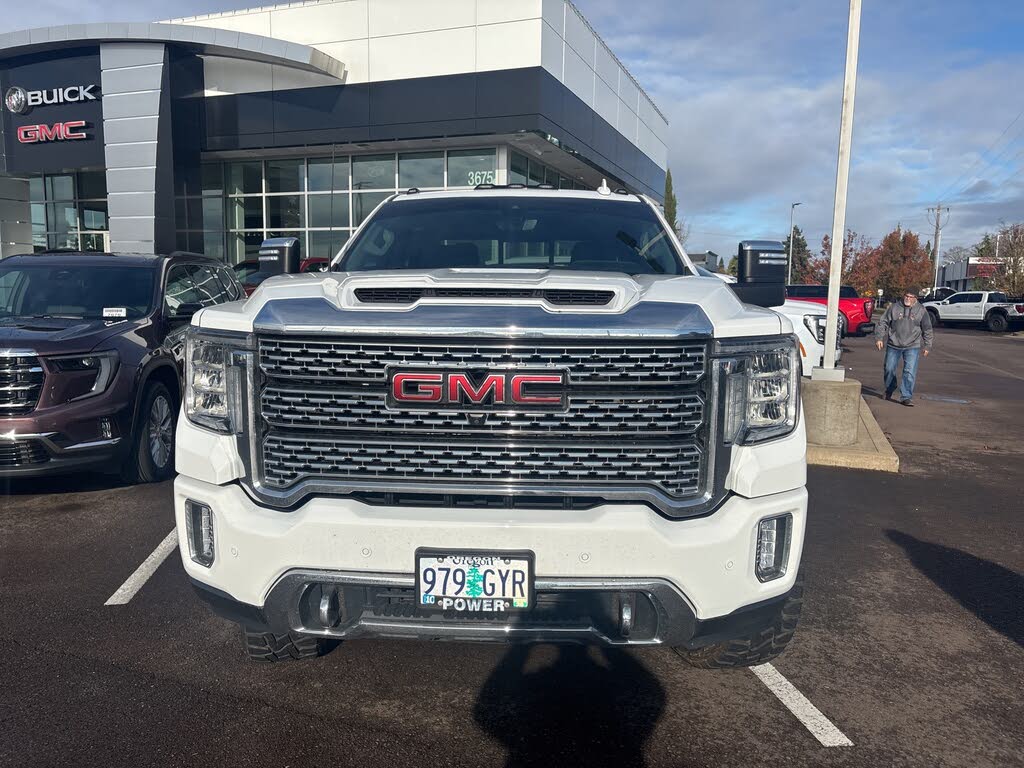 2020 GMC Sierra 3500HD Denali Crew Cab 4WD