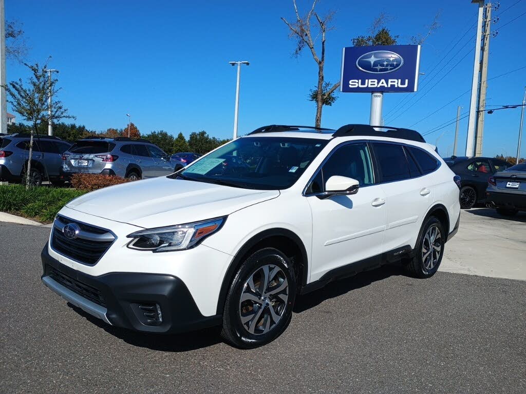 2022 Subaru Outback Limited Crossover AWD